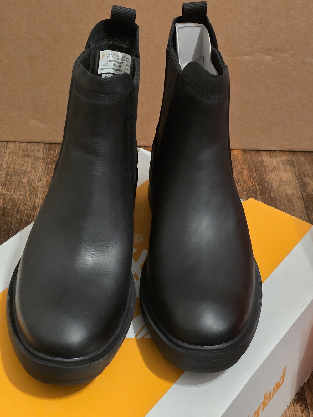 Timberland Womens Black Leather Chukka Boots